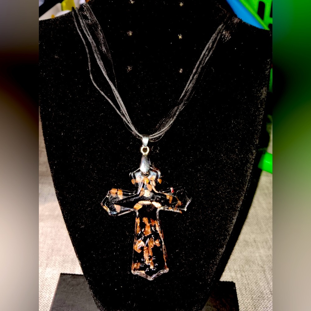 Black gold murano glass pendant